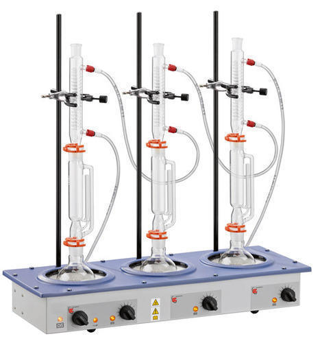 Soxhlet apparatus for determination of Fat content in food for food science & technology.